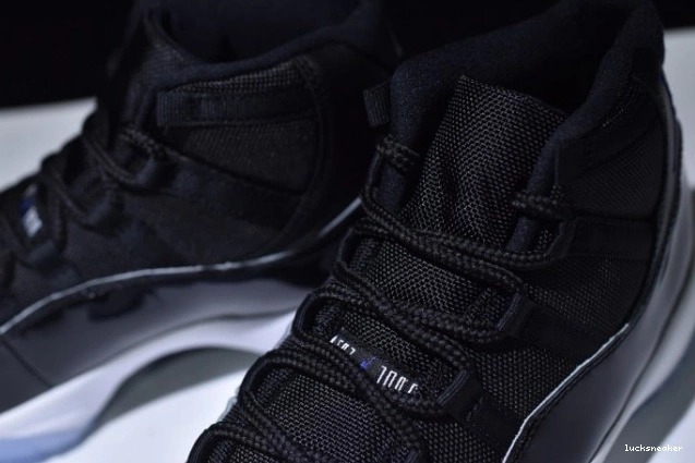 Reps LUCY 2016 mens Release
